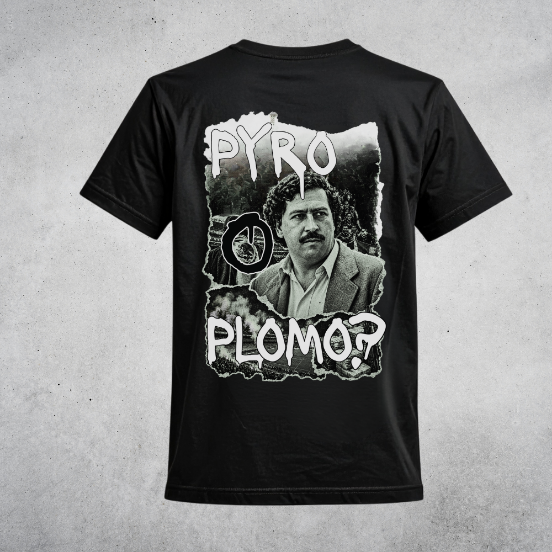 Снимка на Тениска "PYRO O PLOMO?"